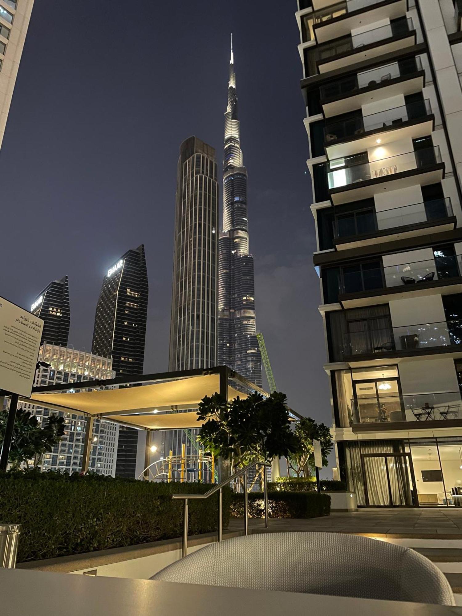 Iconic Burj View - Burj Crown - 5 Min Walk To Mall Appartement *